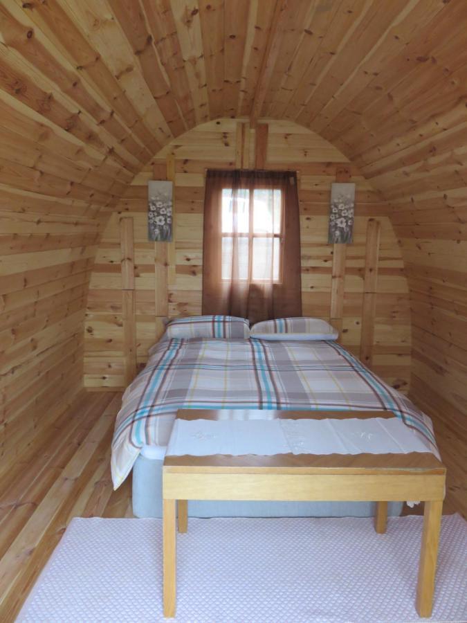 Shannon Estuary Glamping Effernan Exterior photo