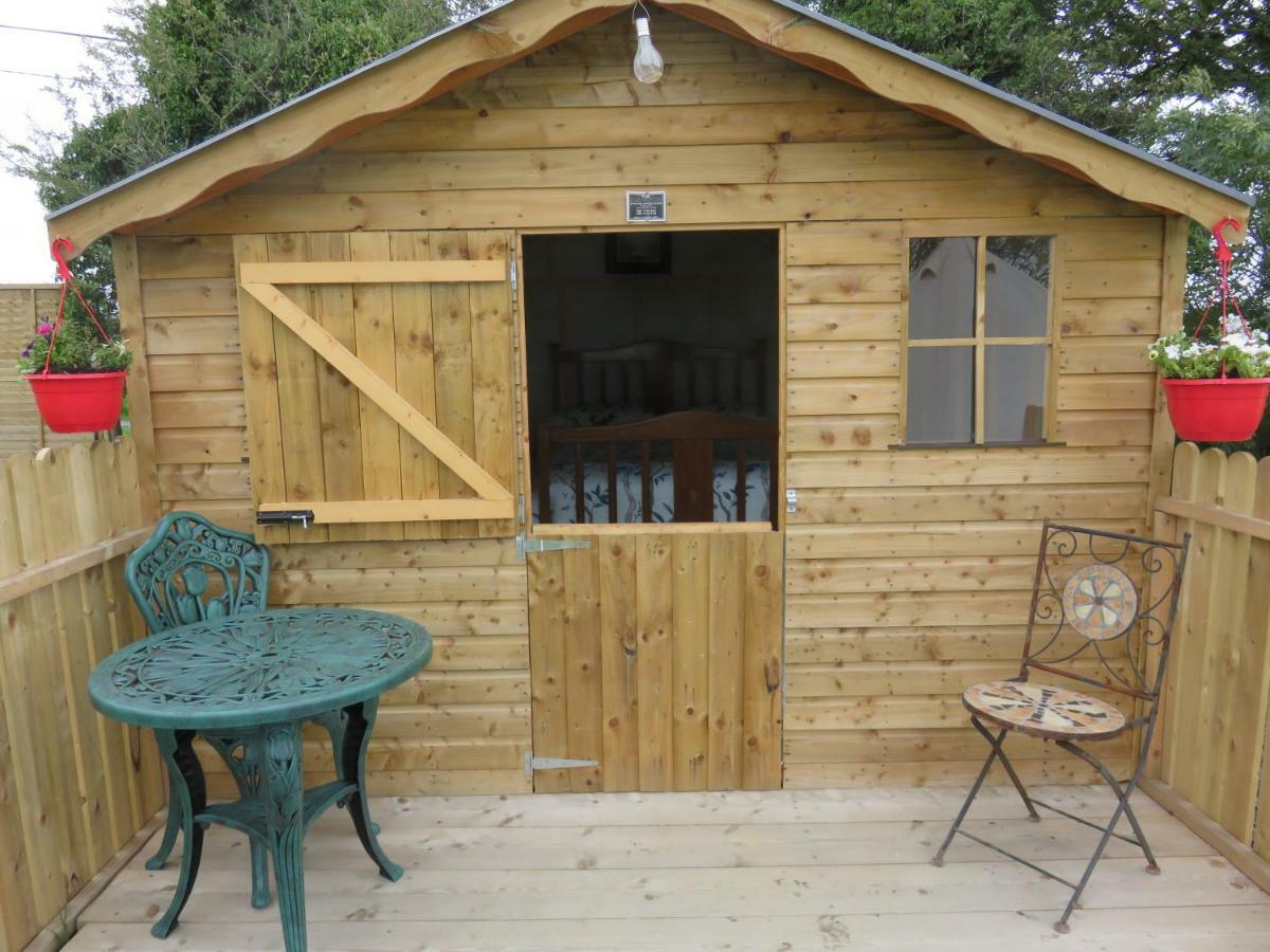 Shannon Estuary Glamping Effernan Exterior photo